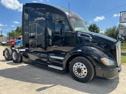 Used 2018 Kenworth T680 Sleeper in Von Ormy, Texas