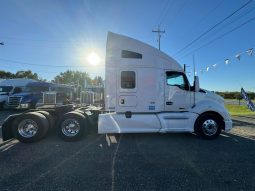 Used 2017 Kenworth T680 Sleeper in Von Ormy, Texas