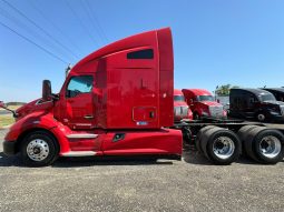 Used 2018 Kenworth T680 Sleeper in Von Ormy, Texas