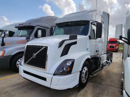 Used 2017 Volvo 670 Sleeper in Gulfport Mississippi