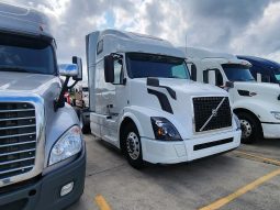 Used 2017 Volvo 670 Sleeper in Gulfport Mississippi