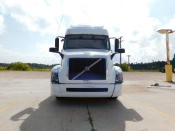 Used 2017 Volvo 670 Sleeper in Gulfport Mississippi