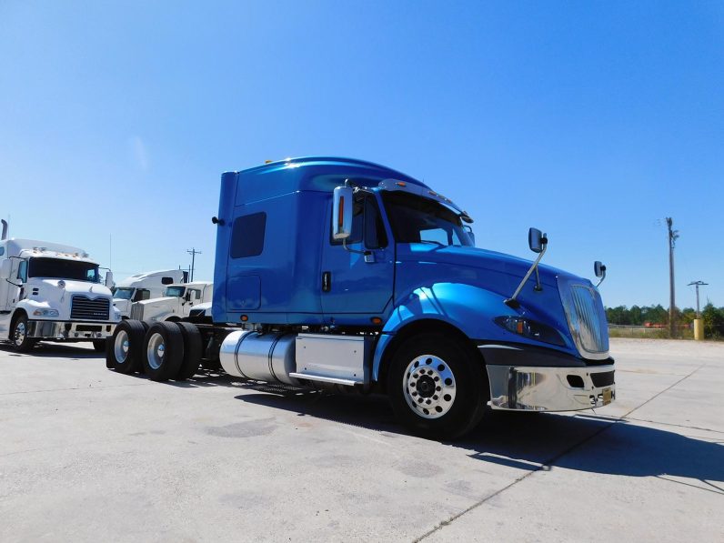 
								Used 2017 International Prostar Sleeper in Gulfport Mississippi full									