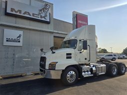 Used 2019 Mack ANTHEM 64T Day Cab in St Louis Misuri