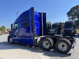 New 2025 Volvo VNL64T860 Sleeper in Atlanta Georgia