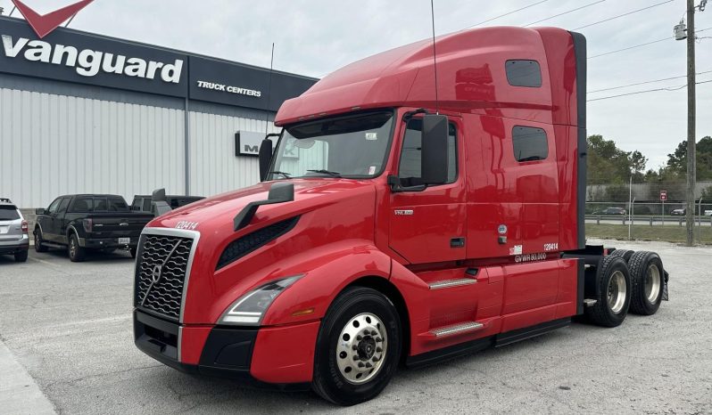 
								Used 2020 Volvo VNL64T760 Sleeper in Savannah Georgia full									