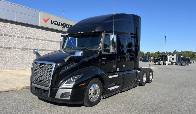 
								Used 2019 Volvo VNL64T760 Sleeper in Greensboro Texas full									