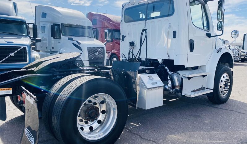 
								Used 2016 Freightliner M2 106 Day Cab in Phoenix Arizona full									