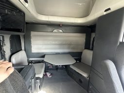 Used 2019 Freightliner Cascadia 126 Sleeper in Savannah Georgia