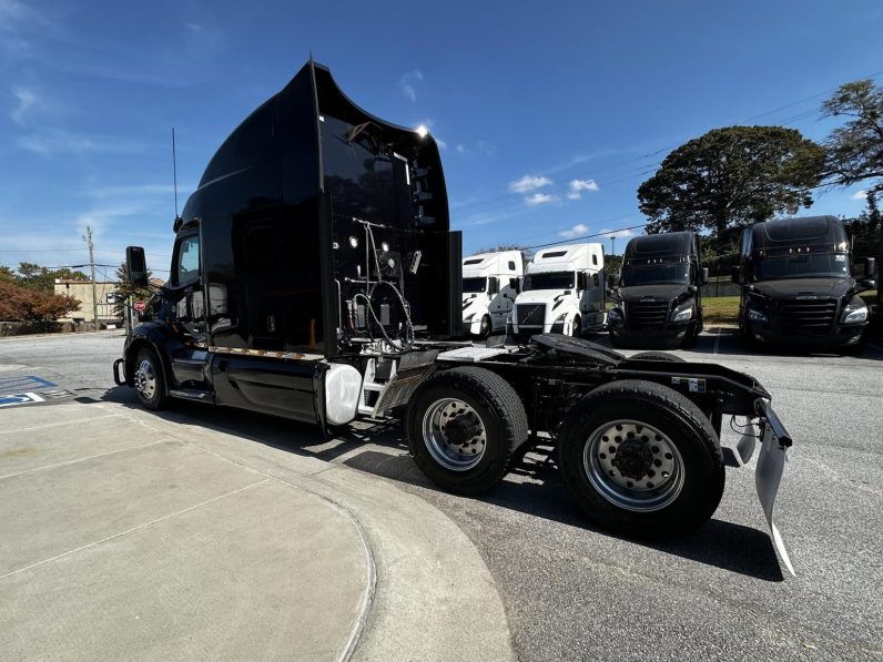 
								Used 2020 Peterbilt 579 Sleeper in Atlanta Georgia full									