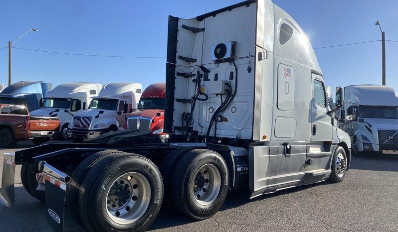 
								Used 2020 Freightliner Cascadia 126 Sleeper in Phoenix Arizona full									