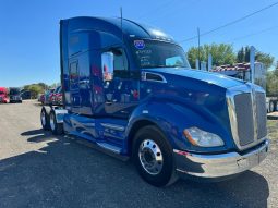 Used 2020 Kenworth T680 Sleeper in Von Ormy, Texas