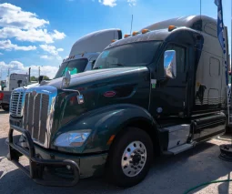 Used 2014 Peterbilt 587 Sleeper in Hialeah, Florida