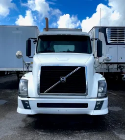 Used 2012 Volvo VNL Day Cab in Hialeah, Florida