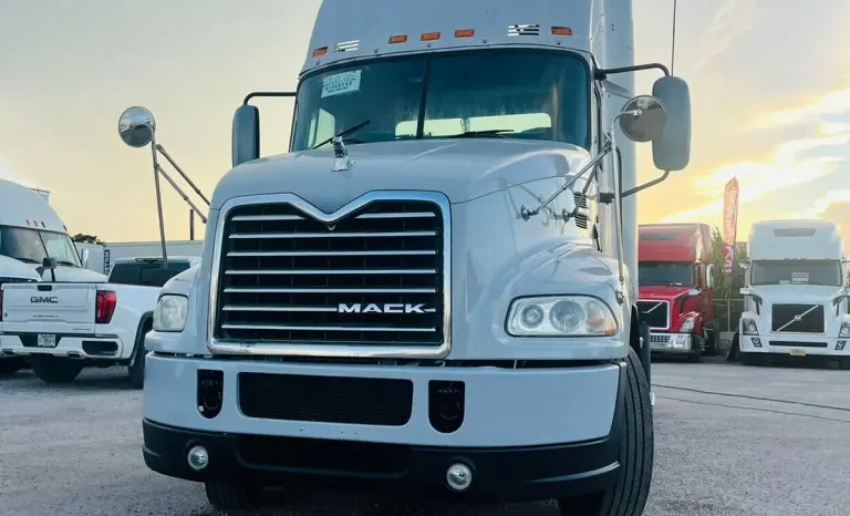 
								Used 2011 Mack CXU613 Day Cab in Hialeah, Florida full									