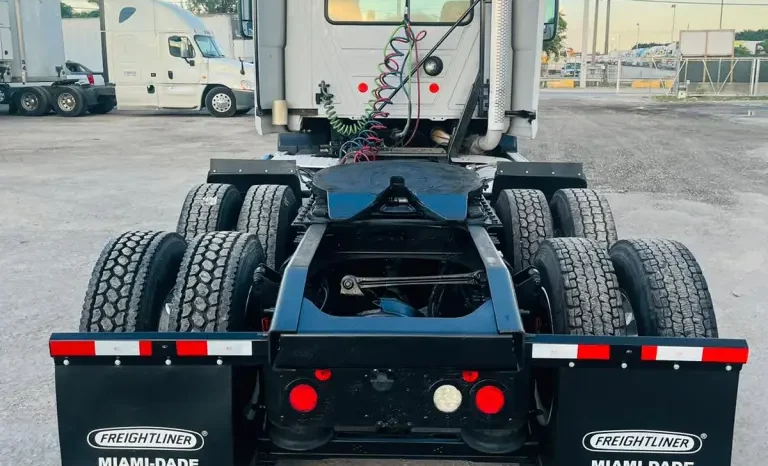 
								Used 2011 Mack CXU613 Day Cab in Hialeah, Florida full									