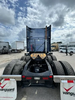 Used 2018 Volvo VNL760 Sleeper near Hialeah, Florida