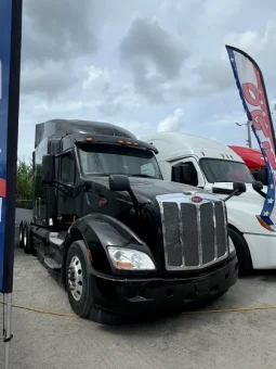 Used 2018 Peterbilt 579 Sleeper near Hialeah, Florida