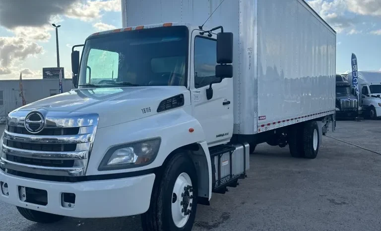 
								Used 2018 Hino 268 Box Truck near Hialeah, Florida full									