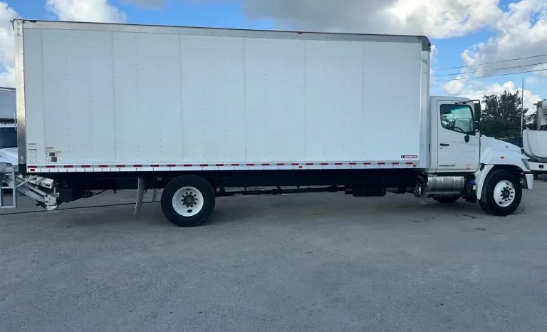 
								Used 2018 Hino 268 Box Truck near Hialeah, Florida full									