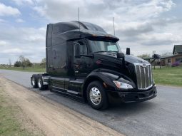 Used 2023 Peterbilt 579 Sleeper near Hialeah, Florida