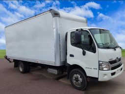 2017 HINO 195 BOX TRUCK IN FAIRFIELD NJ