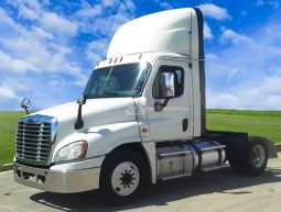 2016 FREIGHTLINER CASCADIA DAYCAB 125 IN FAIRFIELD NJ