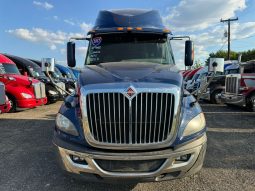 Used 2017 International Prostar Sleeper in Von Ormy, Texas