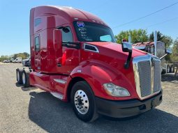 Used 2018 Kenworth T680 Sleeper in Von Ormy, Texas