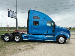 Used 2013 Kenworth T700 Sleeper in Von Ormy, Texas