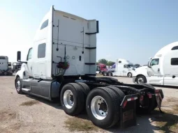 Used 2020 International LT Sleeper in Alamo, Texas