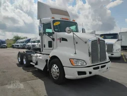 Used 2014 Kenworth T680 Day Cab in Alamo, Texas