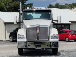 New 2025 Kenworth T880 Day Cab in Mardela Springs, Maryland