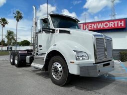 New 2025 Kenworth T880 Day Cab in Naples, Florida