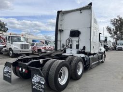 Used 2019 Kenworth T680 Sleeper in Fontana, California