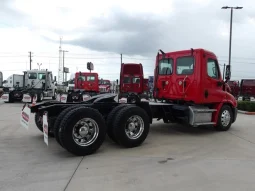 Used 2016 Freightliner Cascadia 125 Day Cab in Pharr, Texas