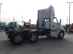 Used 2020 International RH Day Cab in Pharr, Texas