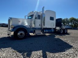 Used 2009 Peterbilt 389 Sleeper in Red Oak Texas