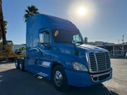 Used 2016 Freightliner Cascadia 125 Sleeper in Alamo, Texas