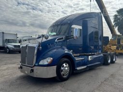 Used 2017 Kenworth T680 Sleeper in Alamo, Texas