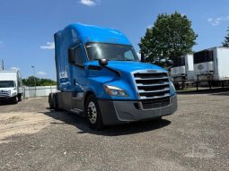 Used 2020 Freightliner Cascadia 126 Sleeper in Red Oak Texas