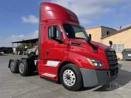 Used 2019 Freightliner CASCADIA 116 Day Cab in Fontana, California