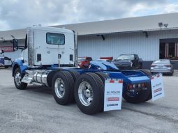 New 2025 Kenworth T880 Day Cab in Naples, Florida