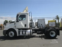 Used 2019 Freightliner Cascadia 113 Day Cab in Fontana, California