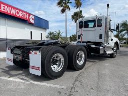 New 2025 Kenworth T880 Day Cab in LC – Fort Pierce Florida