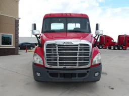 Used 2016 Freightliner Cascadia 125 Day Cab in Pharr, Texas