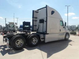 Used 2014 Freightliner Cascadia 125 Sleeper in Pharr, Texas