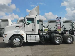 Used 2014 Kenworth T680 Day Cab in Alamo, Texas