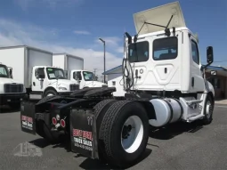 Used 2019 Freightliner Cascadia 113 Day Cab in Fontana, California