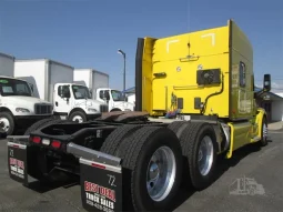 Used 2019 Peterbilt 579 Sleeper in Fontana, California